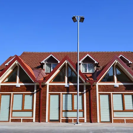 게스트하우스 In Bb - Tomce Sofka - With Private Entrance 스코페